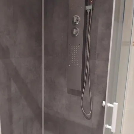 Loft Avec Jacuzzi Et Billard - Internet - Entree Autonome Apartment