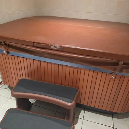 Loft Avec Jacuzzi Et Billard - Internet - Entree Autonome * Brest