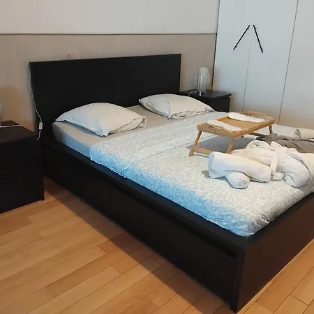 Loft Avec Jacuzzi Et Billard - Internet - Entree Autonome Apartment *